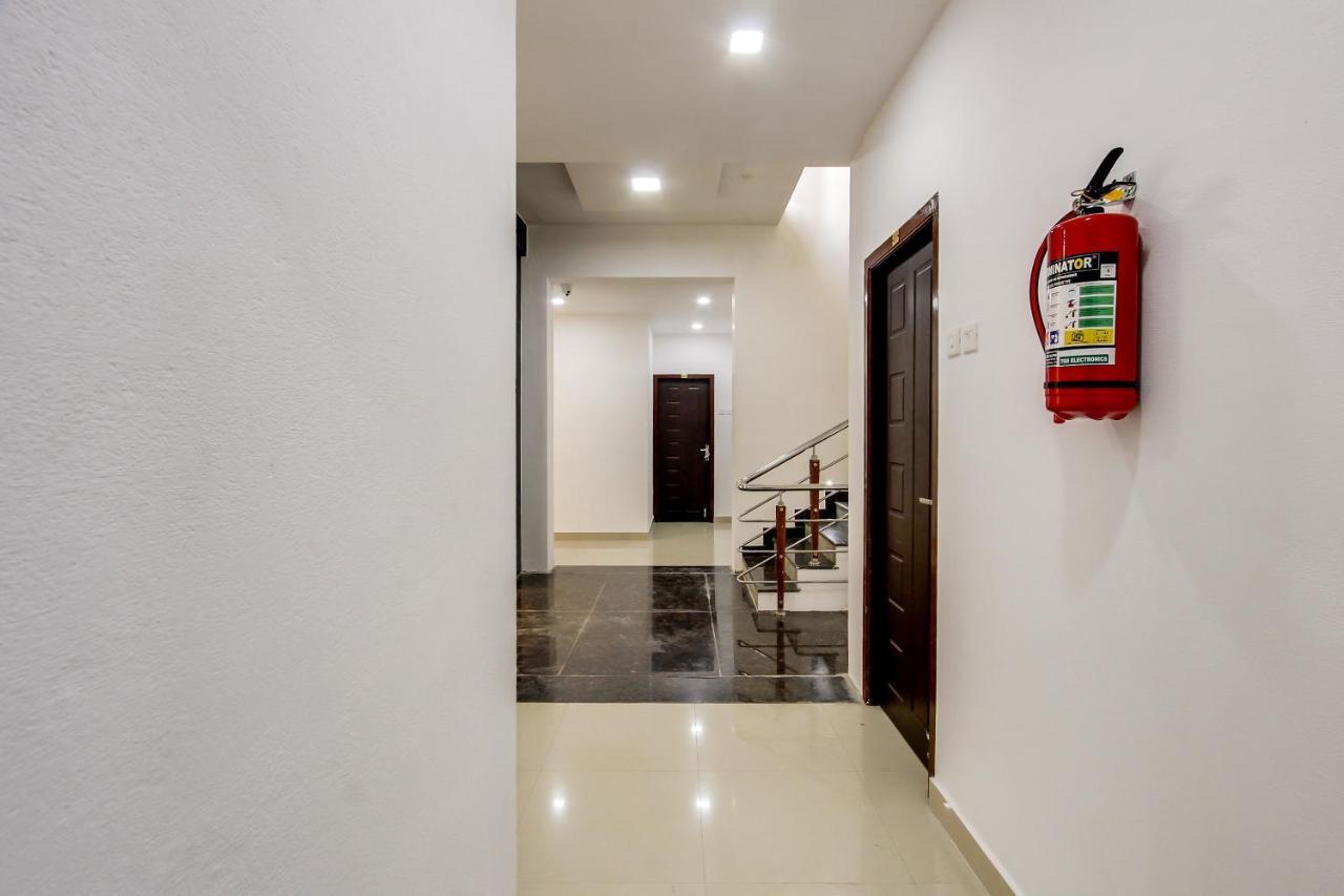 ホテルOyo 69625 Mayuraa Residency クンバコナム エクステリア 写真