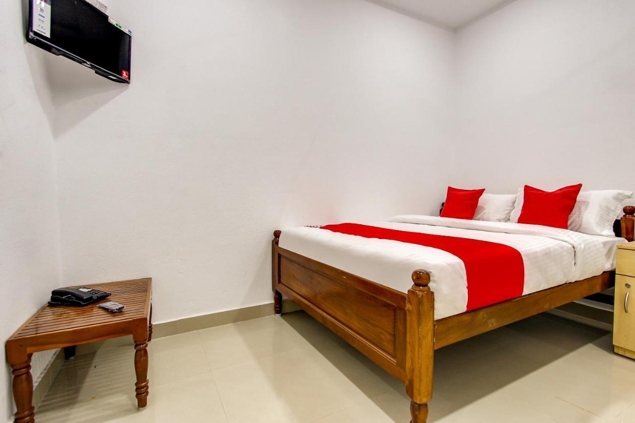 ホテルOyo 69625 Mayuraa Residency クンバコナム エクステリア 写真